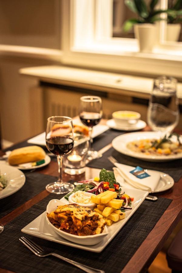 Gullane'S Hotel Ballinasloe Exteriér fotografie