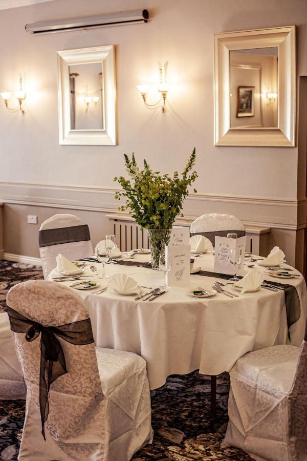 Gullane'S Hotel Ballinasloe Exteriér fotografie